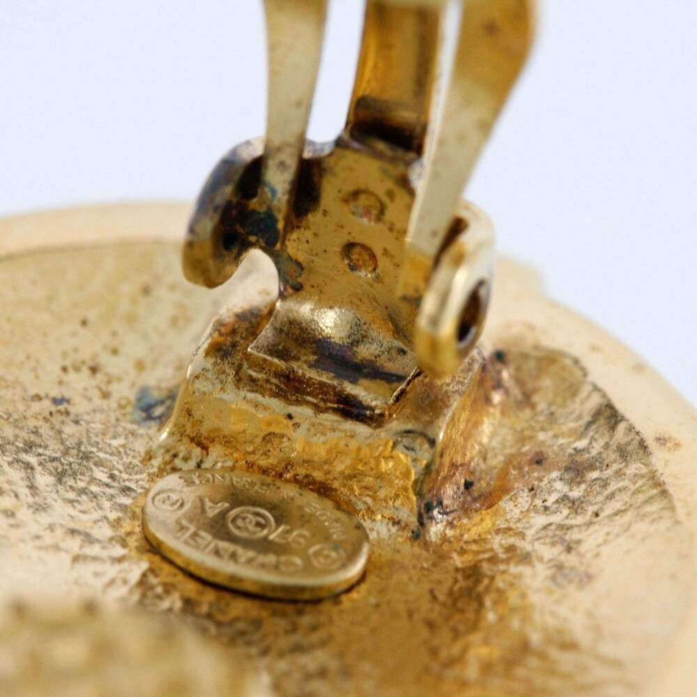 CHANEL Authentic Gold Logo Earrings - Picture 5 of 10